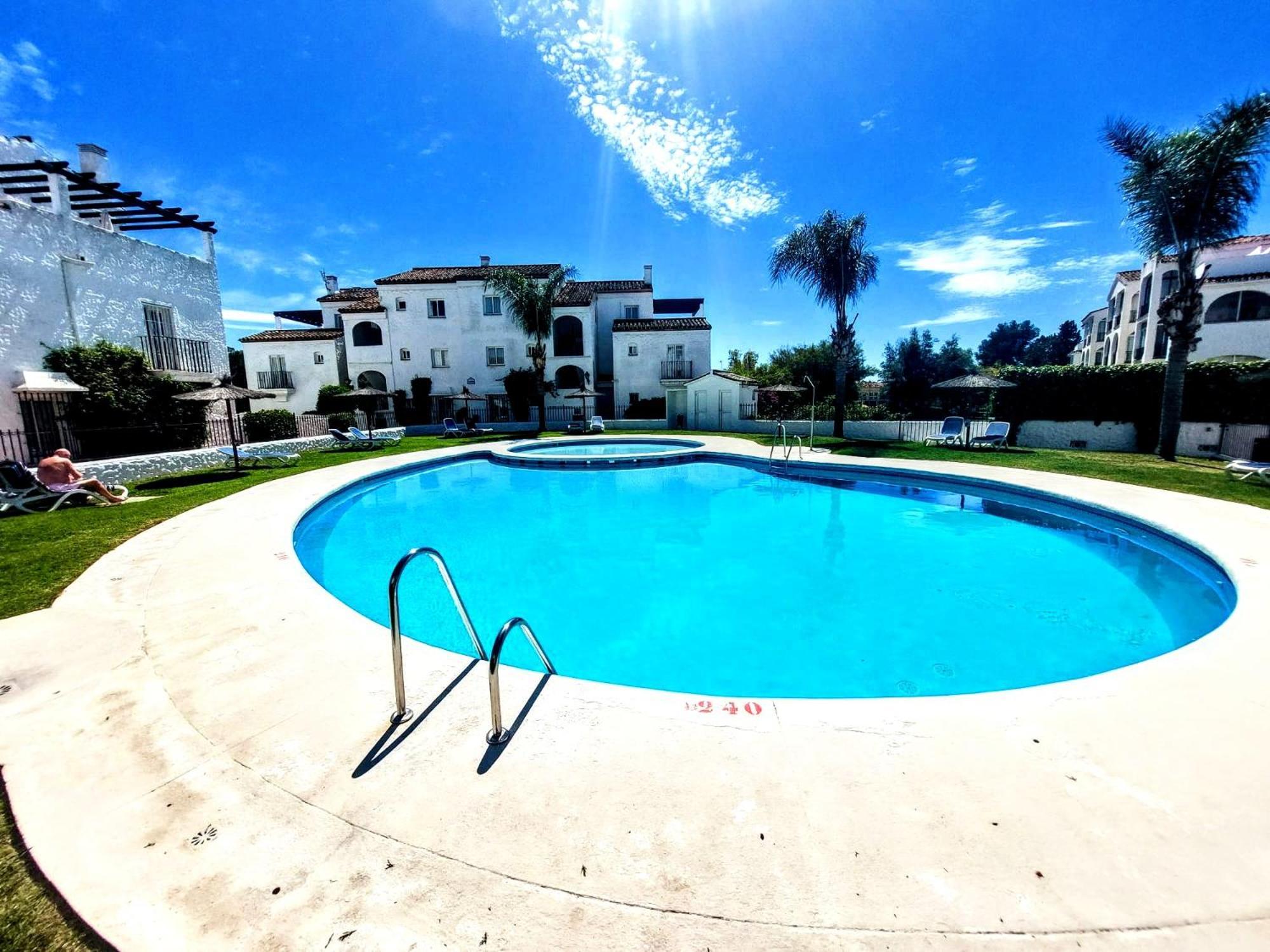 El Paraiso Golf Y Playa Estepona Exteriör bild